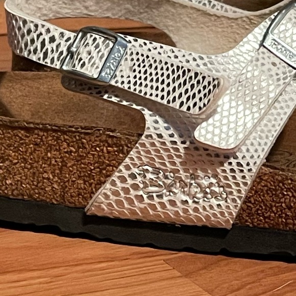 Birkis Birkenstock 3 Strap Sling Back “SOLD” on another site - Picture 8 of 13